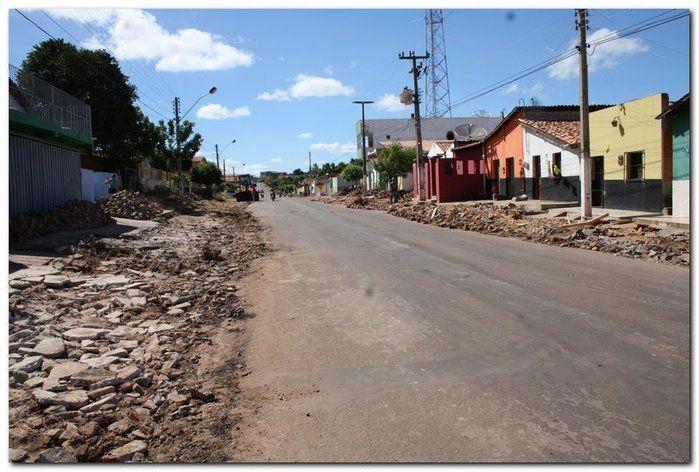 Prefeitura de Inhuma realiza obras na Avenida Duque de Caxias - Imagem 5