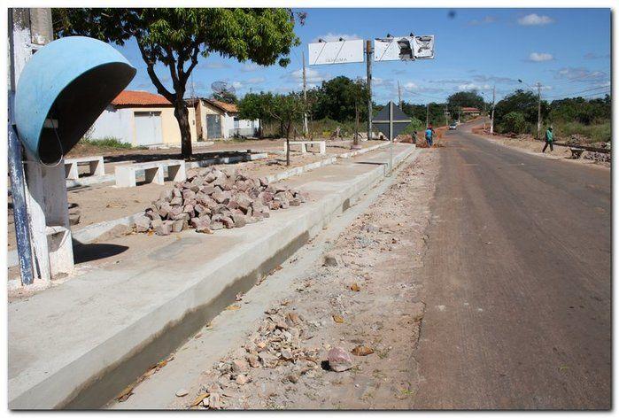 Prefeitura de Inhuma realiza obras na Avenida Duque de Caxias - Imagem 10