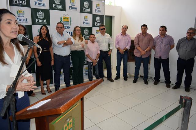 Prefeito Venicio do Ó participa de solenidade em Aroazes  - Imagem 8