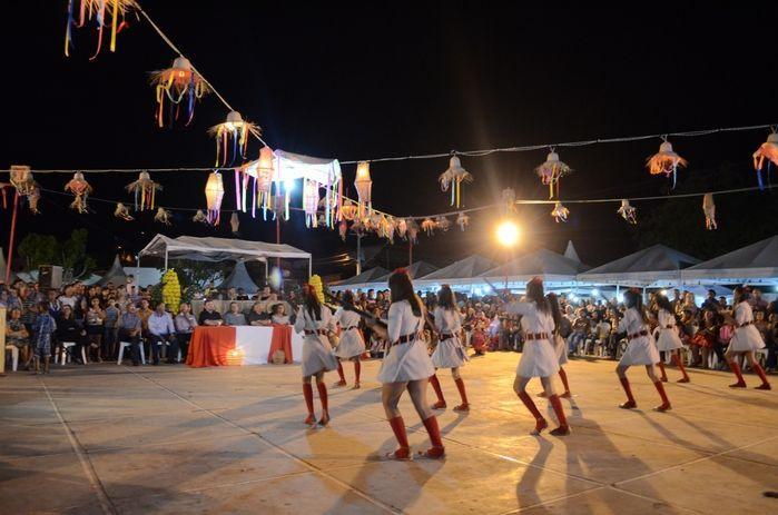 Educação Municipal realiza a quarta noite de atividades ao 63º - Imagem 46