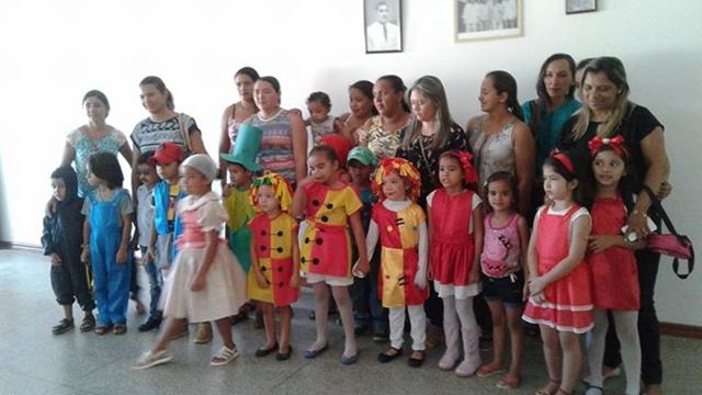 Projeto Plantando Sementes, Colhendo Leitores tem continuidade - Imagem 37