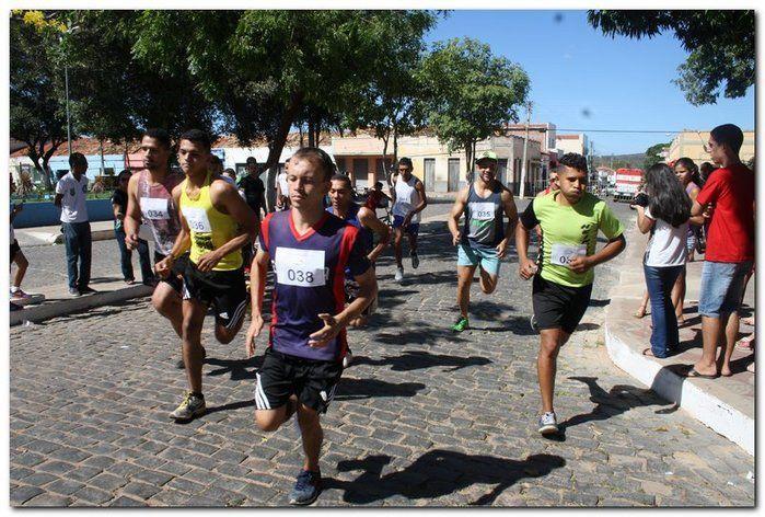 Comunidade inhumense comemora o aniversário da Cidade - Imagem 85