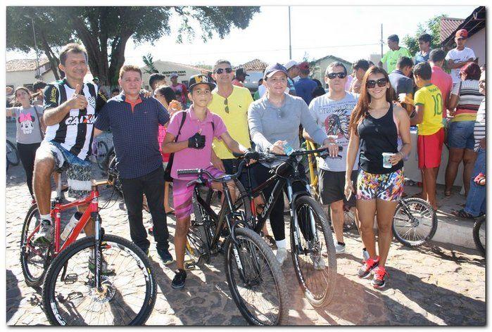 Comunidade inhumense comemora o aniversário da Cidade - Imagem 64