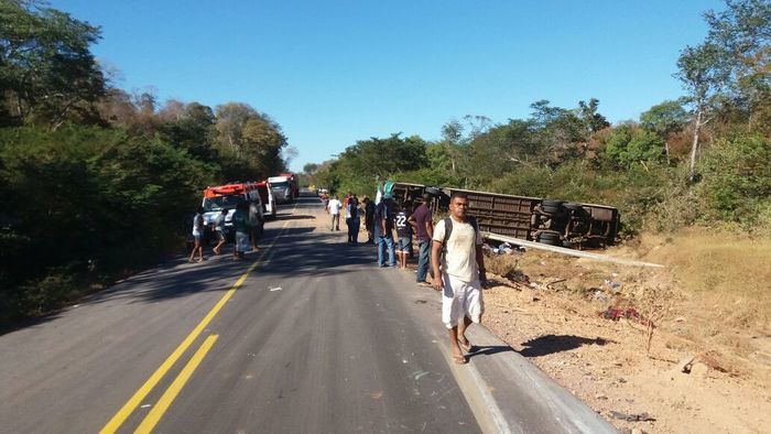 Atualizando: Já são 10 o número de pessoas mortas no acidente da BR - Imagem 4