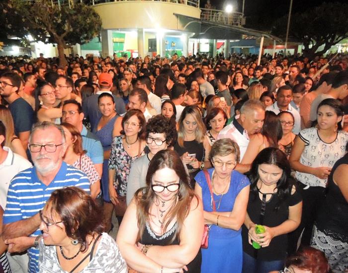 Público faz artistas se empolgarem pelo carisma nos shows - Imagem 17