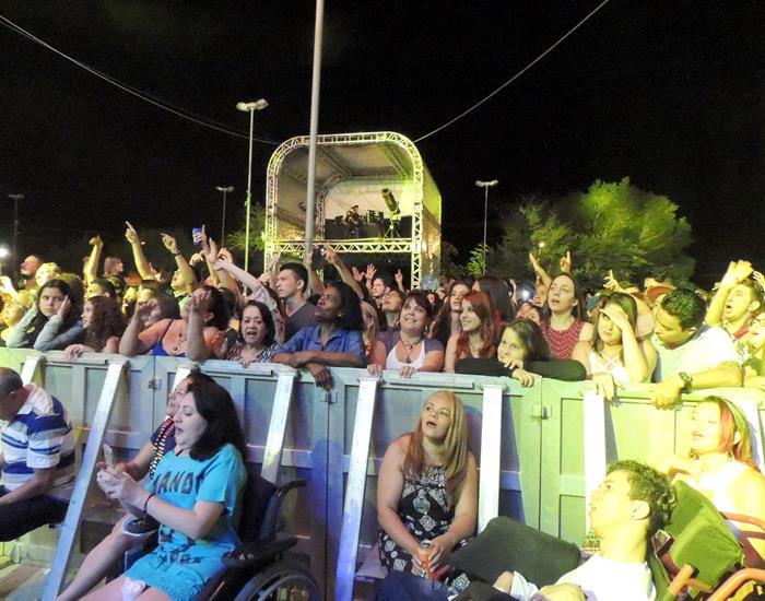 Público faz artistas se empolgarem pelo carisma nos shows - Imagem 45