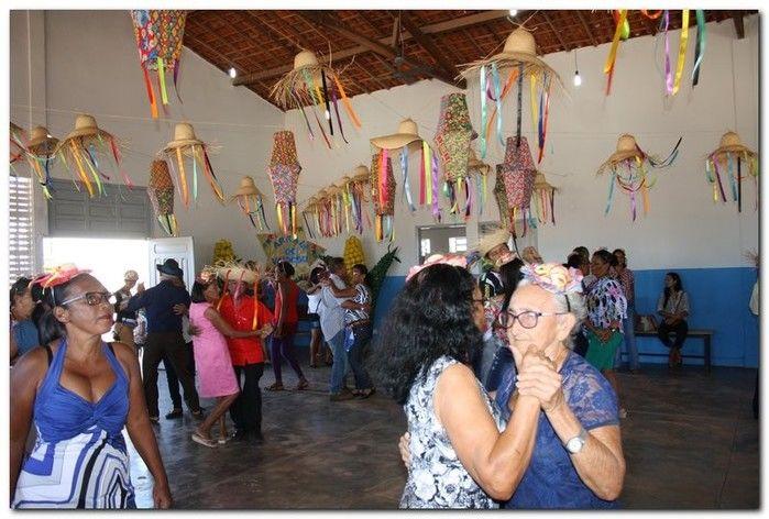 SEMTAC Realiza Arraiá do Vaidoso - Imagem 25