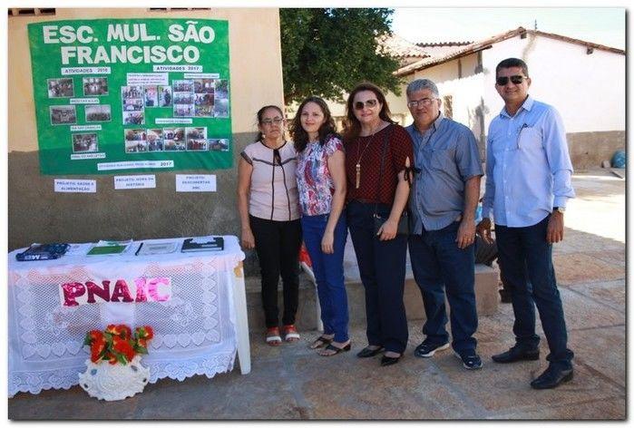 Secretaria de Educação realiza IV Seminário Municipal do PNAIC - Imagem 6