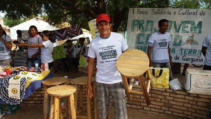 Alunos do Projovem Campo promovem Feira Solidária  - Imagem 9