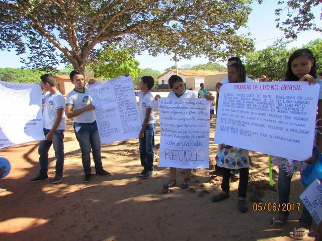 Escola Liberato Vieira Realizou Caminhada Ecológica - Imagem 171