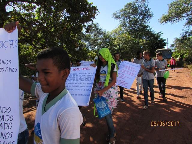 Escola Liberato Vieira Realizou Caminhada Ecológica - Imagem 98