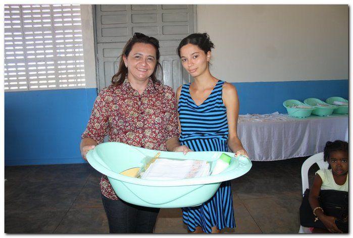 Cras realiza oficina de enxovais para o grupo de gestantes  - Imagem 17