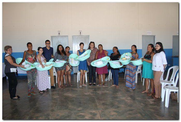 Cras realiza oficina de enxovais para o grupo de gestantes  - Imagem 26