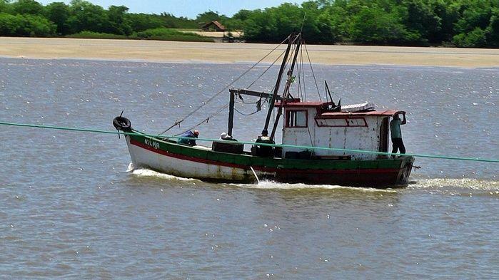 Barcos de pesca são apreendidos durante operação no litoral do PI - Imagem 5