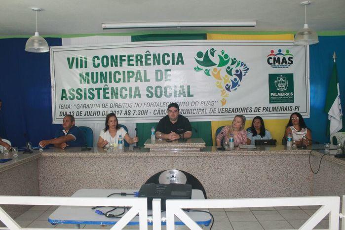 Evento reuniu representantes da gestão municipal e sociedade civil 