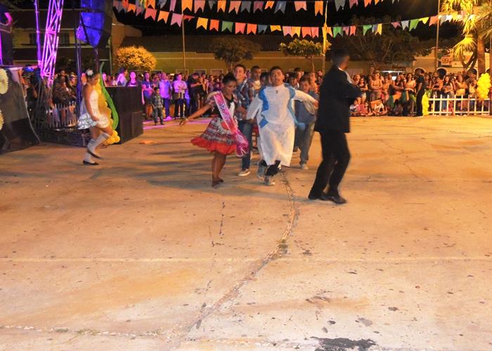 Sábado de folguedos com belas apresentações e sucesso de público - Imagem 54