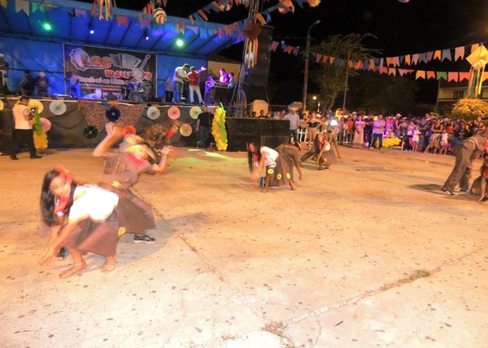 Sábado de folguedos com belas apresentações e sucesso de público - Imagem 83