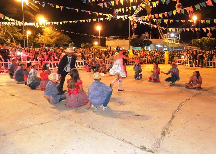 Sábado de folguedos com belas apresentações e sucesso de público - Imagem 65
