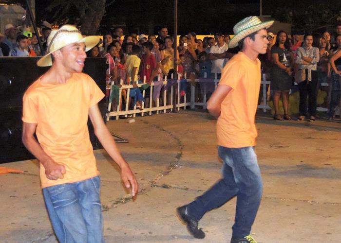Sábado de folguedos com belas apresentações e sucesso de público - Imagem 29