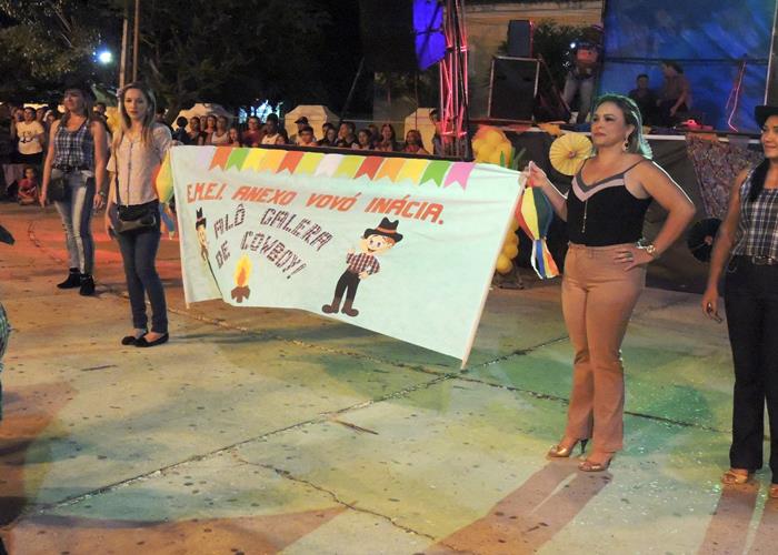 Sábado de folguedos com belas apresentações e sucesso de público - Imagem 16