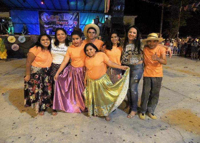 Sábado de folguedos com belas apresentações e sucesso de público - Imagem 32