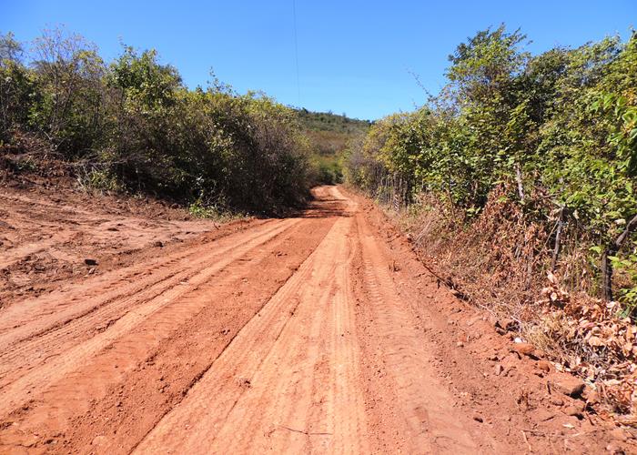 Município recupera mais de 60 km de estradas na zona rural - Imagem 6