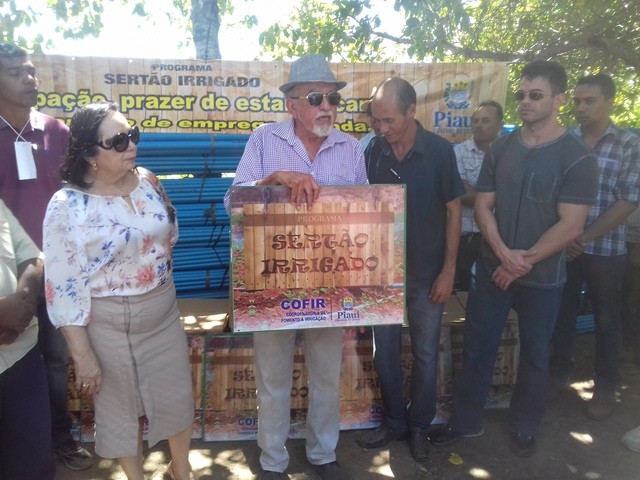 Colônia do Piauí recebe o Projeto “Sertão Irrigado” - Imagem 100