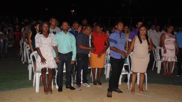 Casamento comunitário é realizado em Santo Inácio  - Imagem 25