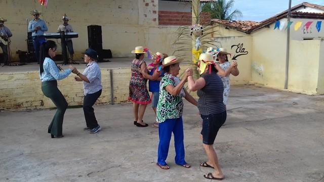 A Secretaria de Ação Social realizou o São João da Melhor Idade em  - Imagem 16