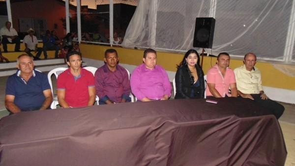 Casamento comunitário é realizado em Santo Inácio  - Imagem 9