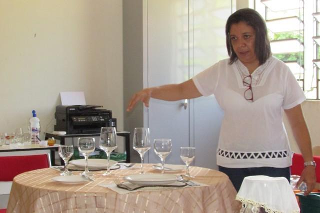 SMAS Realizou Curso Básico de Garçom - Imagem 10