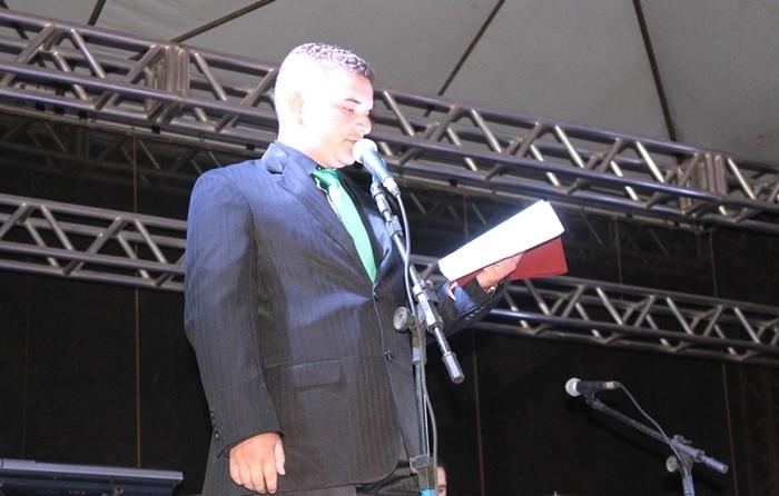 Igrejas evangélicas realizam em praça pública evento gospel - Imagem 5