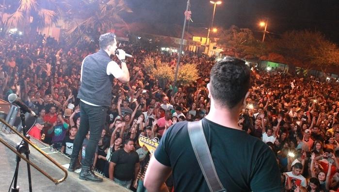 Público prestigia shows de aniversário 163 anos de Pedro II - Imagem 4