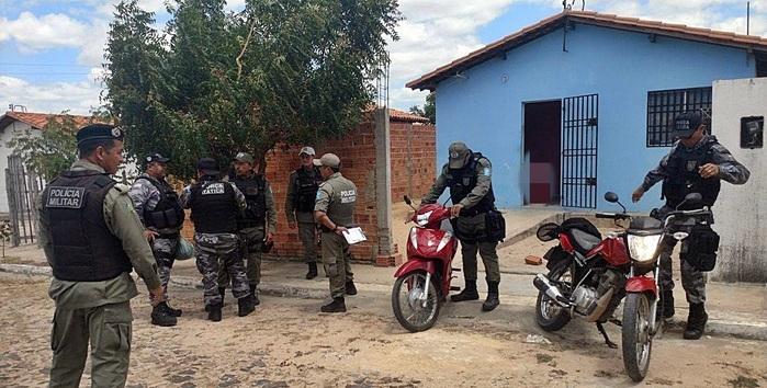 Força Tática de Parnaíba recupera três motos roubadas e prende dois - Imagem 1