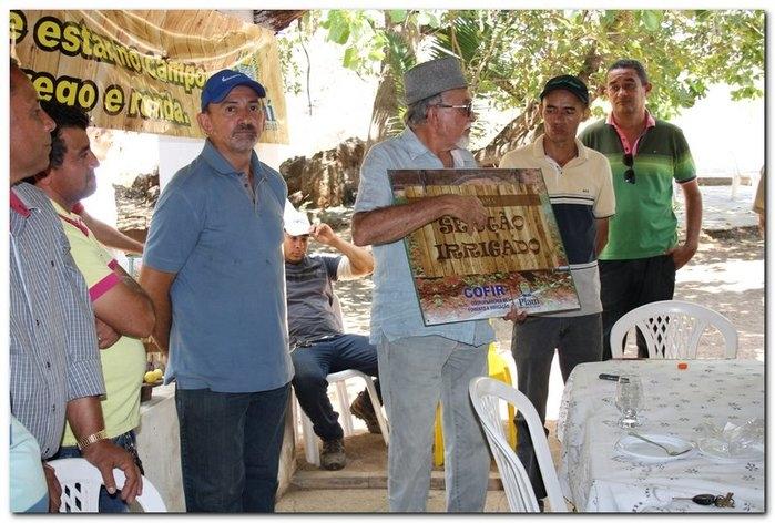 COFIR em parceria com a Prefeitura de Inhuma entrega Kits - Imagem 8