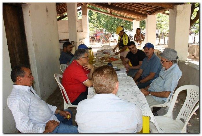 COFIR em parceria com a Prefeitura de Inhuma entrega Kits - Imagem 15