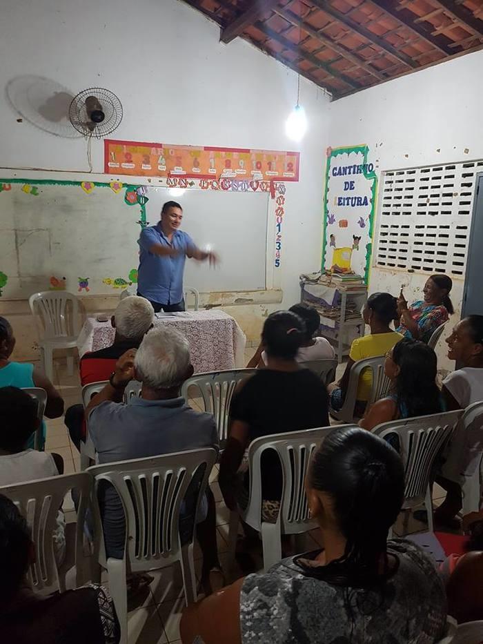 Prefeito realiza reuniões públicas  - Imagem 13