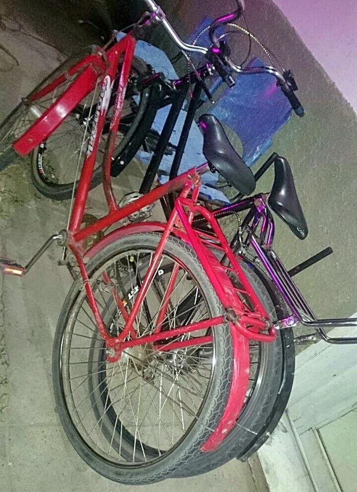 As bicicletas também foram apreendidas. 