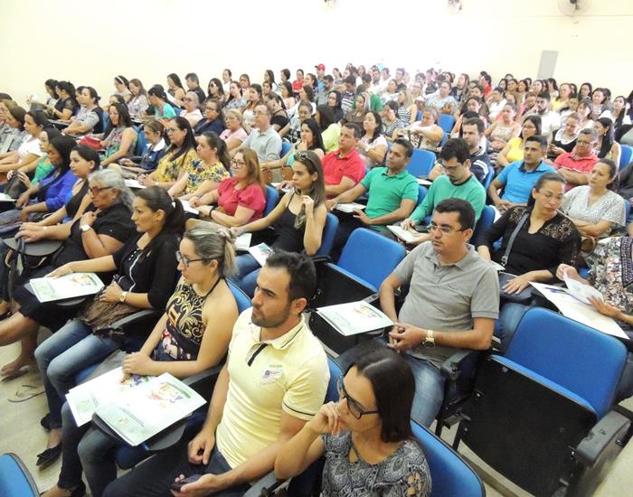 Município realiza I Seminário de Avaliação Escolar - Imagem 8
