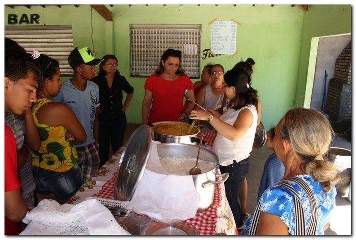 SEMTAC proporciona manhã de lazer para crianças e adolescentes  - Imagem 19