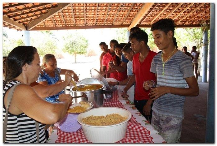 SEMTAC proporciona manhã de lazer para crianças e adolescentes  - Imagem 22