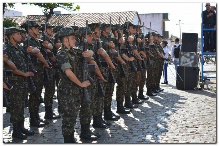 Desfile cívico de 7 de setembro em Inhuma - Imagem 5