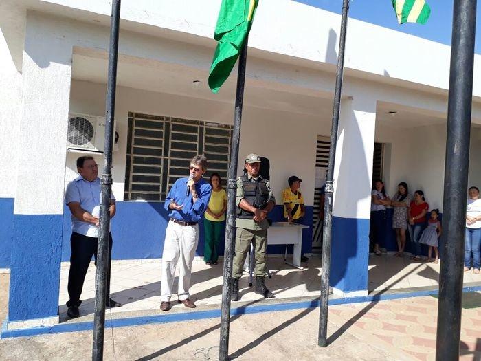 Dia da Independência com hasteamento de bandeiras em DEL - Imagem 4