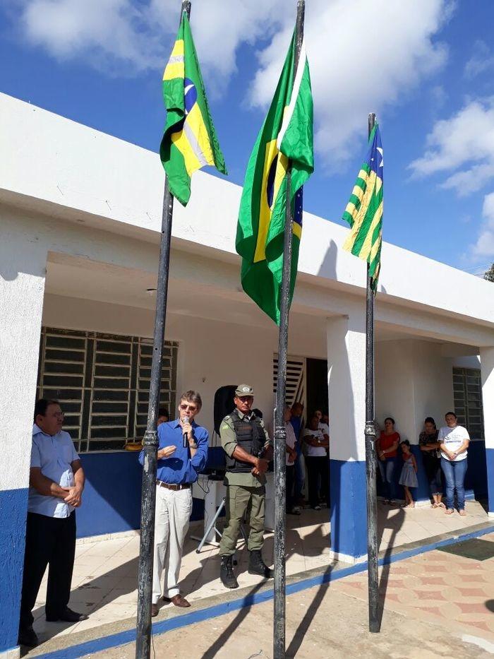 Dia da Independência com hasteamento de bandeiras em DEL - Imagem 2