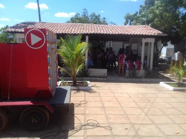 MILHARES DE MOTOCICLISTAS NAS RUAS DA CIDADE - Imagem 45