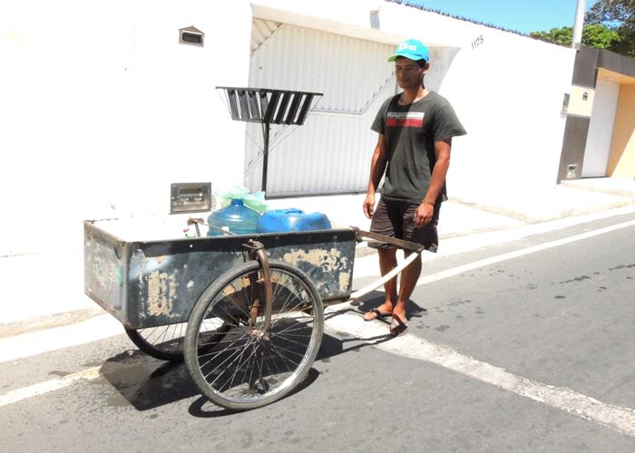 Bom exemplo: Município fornece água a população sem cobrar - Imagem 13