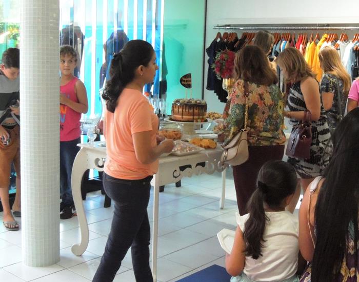 Inaugurada reforma e novo designer da loja Mãozinha Grifes e Marcas - Imagem 97