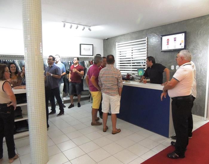 Inaugurada reforma e novo designer da loja Mãozinha Grifes e Marcas - Imagem 108