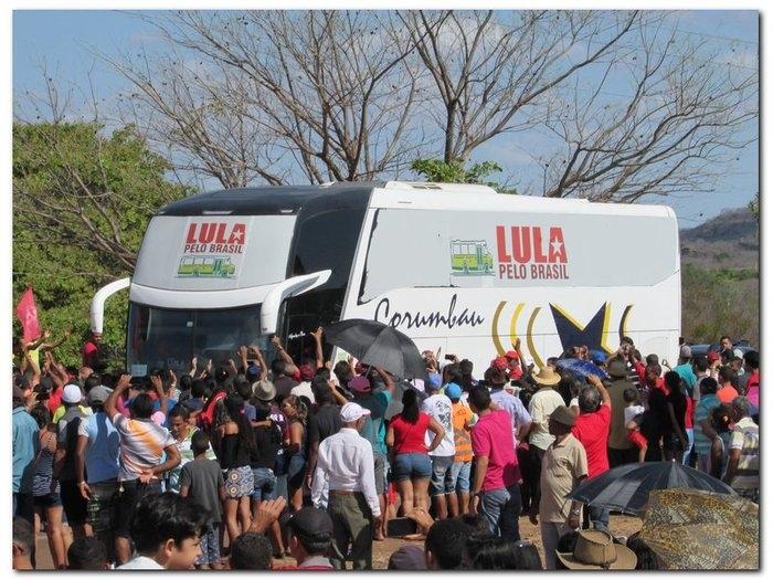 Ex-Presidente Lula visitou Inhuma neste sábado  - Imagem 11