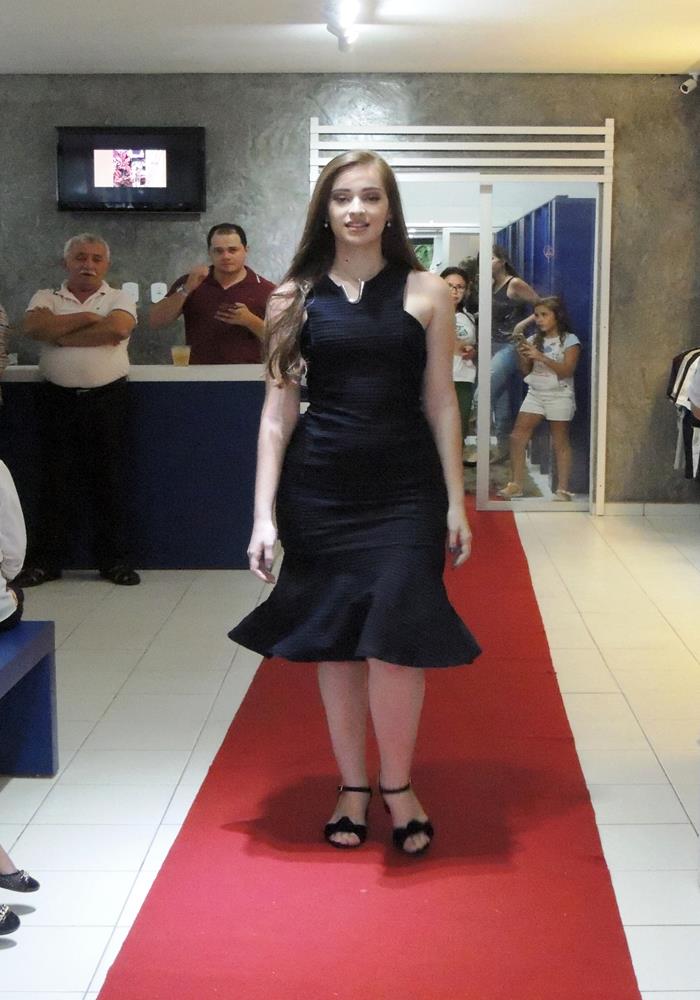 Inaugurada reforma e novo designer da loja Mãozinha Grifes e Marcas - Imagem 134